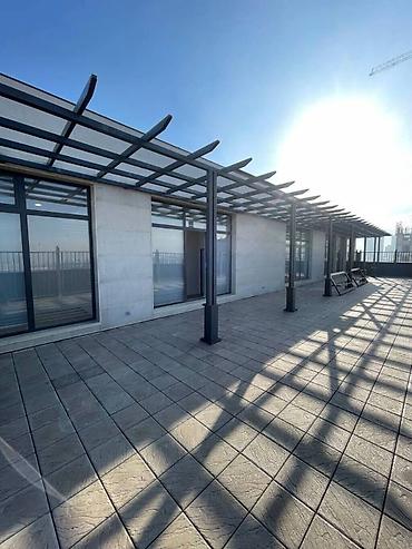 Аренда офисов: Аренда офисов, 112 м², В жилом комплексе, 1 линия, С отдельной кухней, С видом на горы — 17