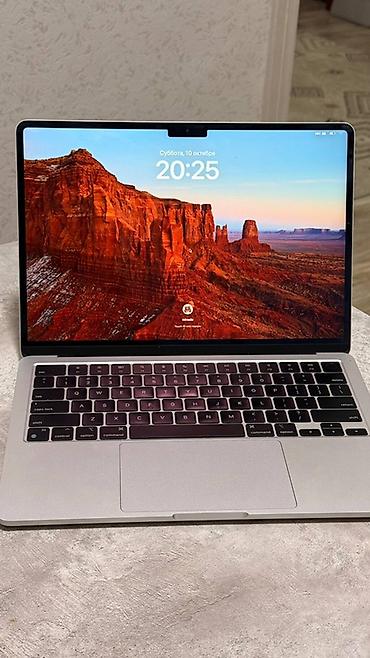 Ноутбуки Apple (MacBook): MacBook Air 13" (2022) на чипе Apple M2, цвет Silver. Ключевые — 1