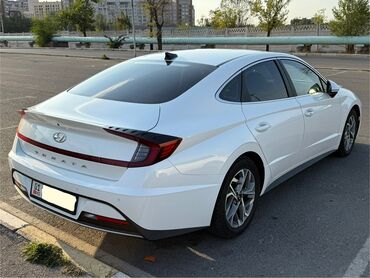 Hyundai: Hyundai Sonata: 2019 г., 2 л, Автомат, Газ, Седан — 5