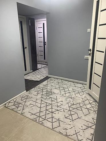 1000: 3 комнаты, 70 м², Карпинка 106 серия, 9 этаж, Евроремонт — 4
