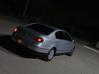 Volkswagen: Volkswagen Passat: 2005 г., 1.9 л, Механика, Дизель, Седан — 5