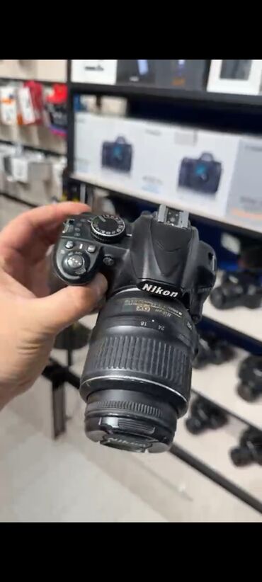 Фотоаппараты: Nikon 3100 Satılır Heç Bir Problemi Yoxdu Super Çəklişi Var. Bilən