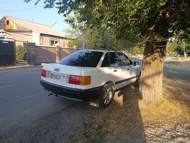 срочна сатылат машина: Audi 80: 1989 г., 1.8 л, Механика, Бензин, Седан