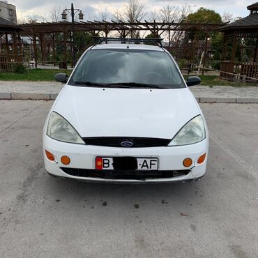 расурочка машина: Ford Focus: 2000 г., 1.6 л, Механика, Бензин, Хетчбек