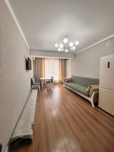 тоголок молдо фрунзе: 2 комнаты, 54 м², Элитка, 2 этаж, Евроремонт