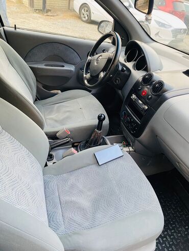 Chevrolet: Chevrolet Kalos: 2005 г., 1.2 л, Механика, Бензин, Хэтчбэк at lalafo.kg — 7 Chevrolet: Chevrolet Kalos: 2005 г., 1.2 л, Механика, Бензин, Хэтчбэк — 7