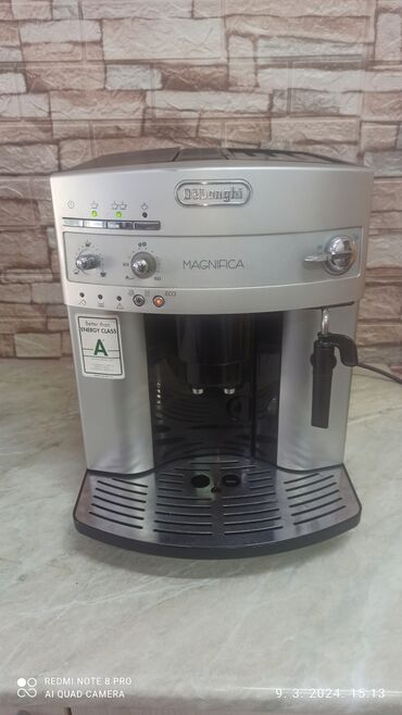 ocuvan je: Delonghi Magnifica Odlican aparat za kafu, ispravan servisiran