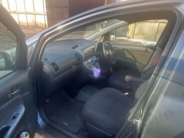 tayota land cruzer: Toyota WISH: 2003 г., 1.8 л, Автомат, Бензин