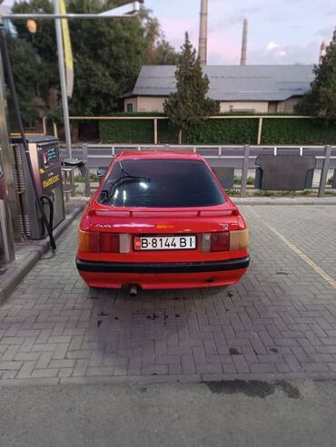 двери на ауди 80: Audi 80: 1989 г., 1.8 л, Механика, Бензин, Седан