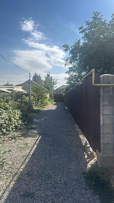 Продажа коттеджей и домов: Продаётся дом с хорошим ремонтом в Лебединовке 🏠 4 комнаты: 3 спальни at lalafo.kg — 4 Продажа коттеджей и домов: Продаётся дом с хорошим ремонтом в Лебединовке 🏠 4 комнаты: 3 спальни — 4