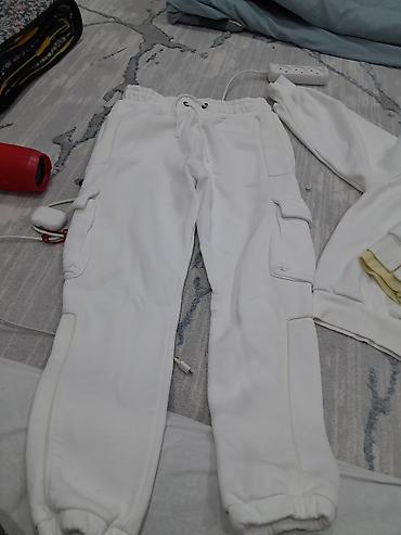 Другая женская одежда: Женский комплект одежды и аксессуаров: 1) Серые классические брюки - — 9