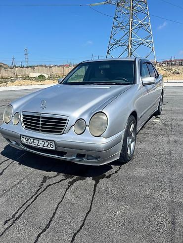 mercedes 180 b: Mercedes-Benz E-Class sedan (W210), gümüş rəng. Əsas xüsusiyyətlər: - — 6