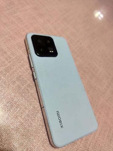 чехии: Xiaomi, 13, Б/у, 256 ГБ — 1