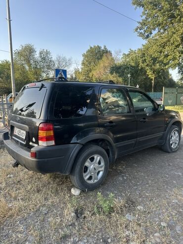 Ford: Ford maverick 2002 года 4 вд Обьем 2 бензин каробка на механике