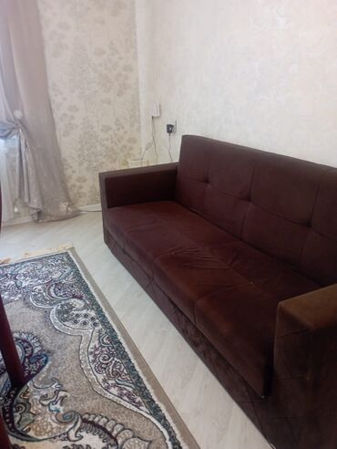 2ci əl taxt: Divan