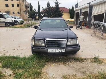 Mercedes-Benz: Mercedes-Benz W124: 2.5 l | 1994 il Sedan