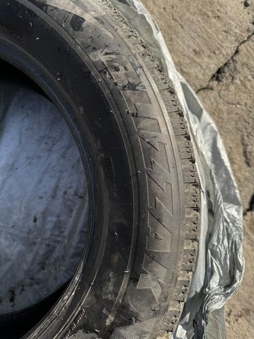 Шины: Шины 195 / 65 / R 15, Зима, Б/у, Комплект, Легковые, Япония, Bridgestone