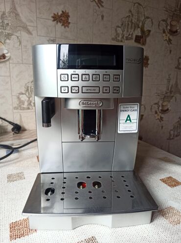 кофемашина delonghi autentica: Кофеварка, кофемашина