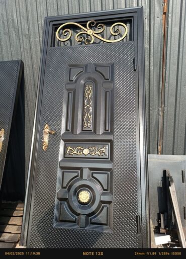 Qapıların təmiri: 150 manatdan başlayan qiymətlərlə seyf qapılarımız mövcuddur — 27