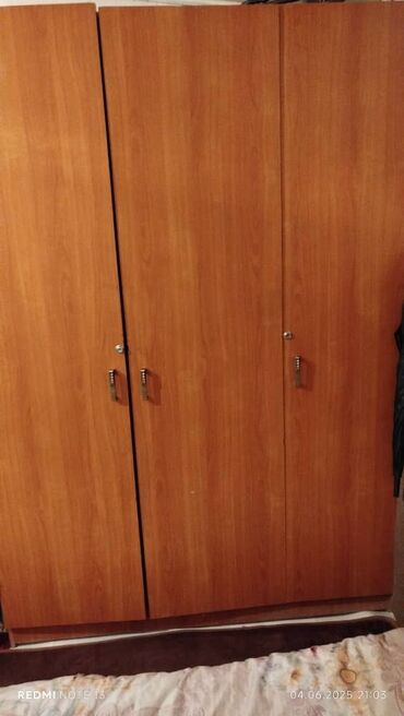 недвижимость дома: 1 комната, 30 м², Малосемейка, 1 этаж, Старый ремонт