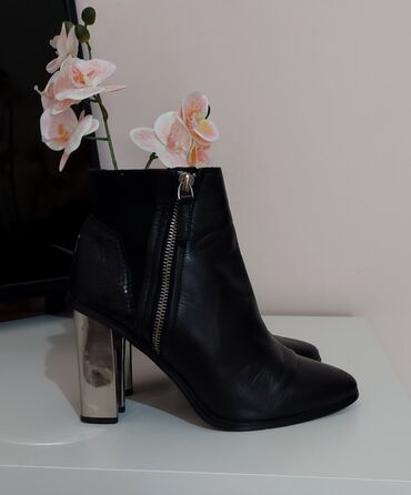 karl lagerfeld cizme zenske: Ankle boots, Aldo, 38