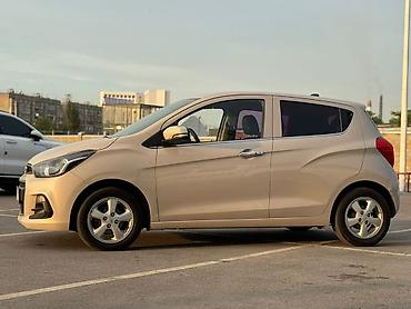 Chevrolet: Chevrolet Spark: 2018 г., 1 л, Вариатор, Бензин, Хэтчбэк — 11