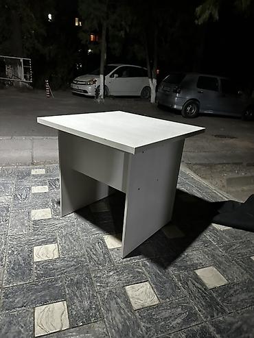 Компьютерные столы: Компьютерный стол, Новый, С полками — 1