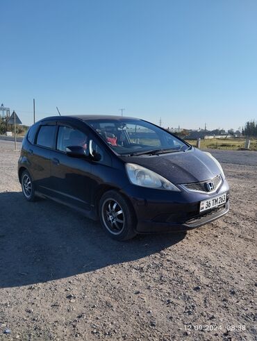 Honda: Honda Fit: 2008 г., 1.5 л, Вариатор, Бензин, Хэтчбэк