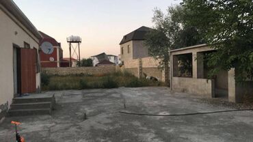Bağ evlərinin kirayəsi: Pirşağı qəs., 110 kv. m, 4 otaqlı, Hovuzlu, Kanalizasiya, Kombi, Telefon — 10