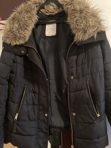 zenske jakne h m: Povoljno, zimska jakna očuvana, Berška M veličina 1500 dinara
