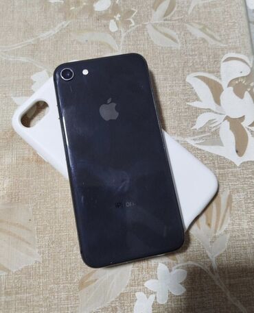 купить ноутбук в бишкеке в рассрочку: IPhone 8, Колдонулган, 64 ГБ, Кара, Коргоочу айнек, Каптама, 100 %