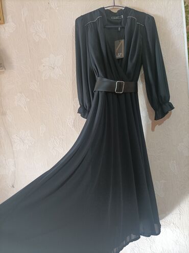 длинный черный сарафан: Вечернее платье, Длинная модель, С рукавами, Стразы, S (EU 36)