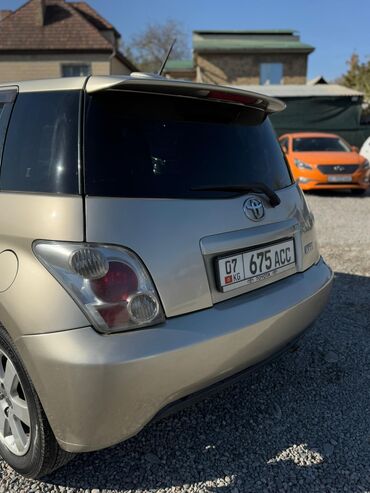 продаю тойота хариер: Toyota ist: 2003 г., 1.5 л, Автомат, Бензин, Хетчбек