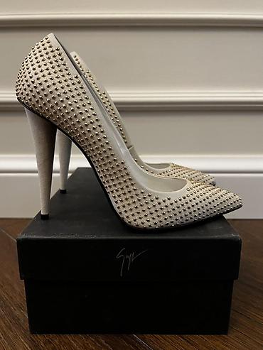 Tuflilər: YENİ Orijinal Giuseppe Zanotti qadın ayaqqabısı – 39 ölçü, natural — 2