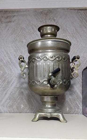 Klassik metal samovar - Material: qalın metaldan (ehtimalən