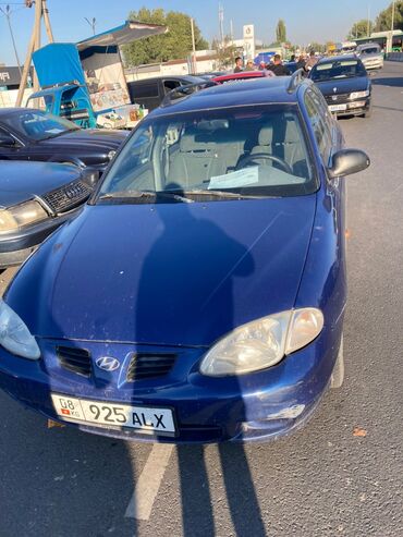 Hyundai: Hyundai Elantra: 1999 г., 1.6 л, Механика, Бензин, Универсал