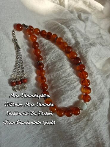 Təsbehlər: Təsbehlər
Qiymetler ferqlidir — 16