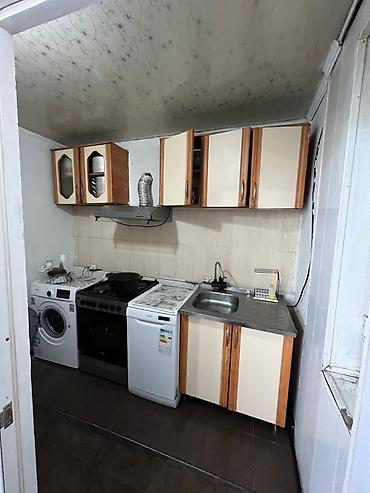 Продажа коттеджей и домов: Продается дом в районе Маевка! Дом кирпичный Площадь: 80м2 Участок — 10