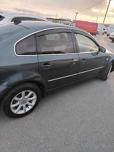 Volkswagen: Volkswagen Passat sedan - Kuzov: sedan, tünd boz rəng, arxa hissədə — 11