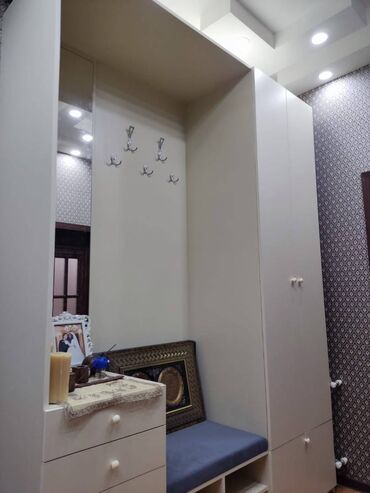 Uzunmüddətli kirayə mənzillər: Xətai rayonu,Əhmədli metrosuna 5 dəqiqə piyada mesafe,Neapol — 10