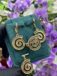 Bijuteriya dəstləri: Stall dəstlər 🛍
•QARALMIR✅️ — 10