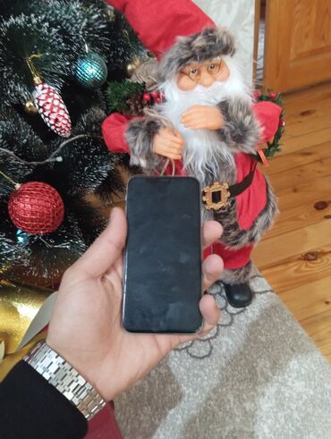 Apple iPhone: IPhone X, Gümüşü, Face ID — 2