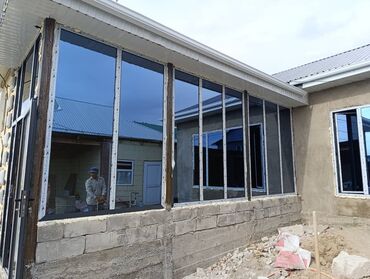 Металлопластиковые окна на заказ: Металлопластиковое окно на заказ, Тип окна: Панорамные, Витражные, Балконные, В рассрочку — 12