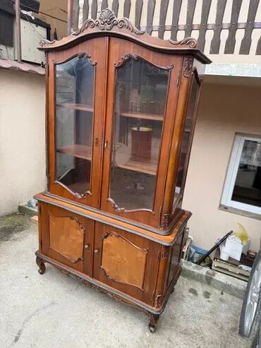 Stilske vitrine: Stilska vitrina - DUBOREZ U odličnom stanju 🪑 Kao na slikama 📸 — 12