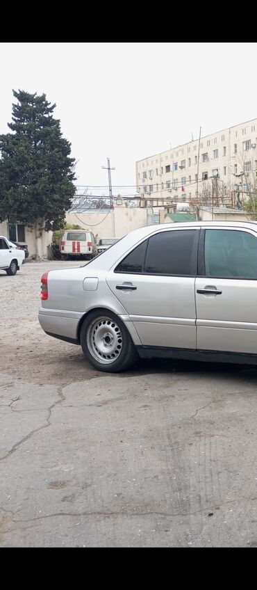 2 təkər: Disk Mercedes-Benz R 16