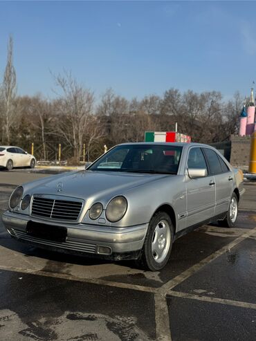 Mercedes-Benz: Mercedes-Benz E-Class: 1995 г., 3.2 л, Автомат, Бензин, Седан