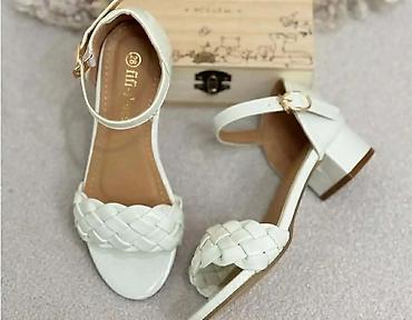 Sandale: Dečje svečane sandale sa niskom blok potpeticom - Modeli: sjajne — 3