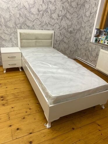 bazali tek carpayilar: Односпальная кровать, Без подьемного механизма, С матрасом, С выдвижными ящиками