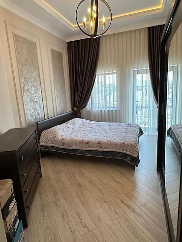 Продажа коттеджей и домов: Продается новый 2-этажный дом с отличным ремонтом 📍 Киргизия-1, ул — 14