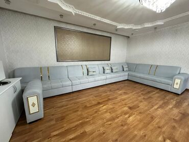 сдать старый диван и купить новый: Продаю диван размер 6 на 3 без ящиков и механизма